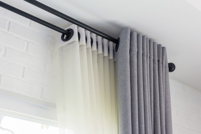 Curtain Fitters South Stifford, West Thurrock, RM20