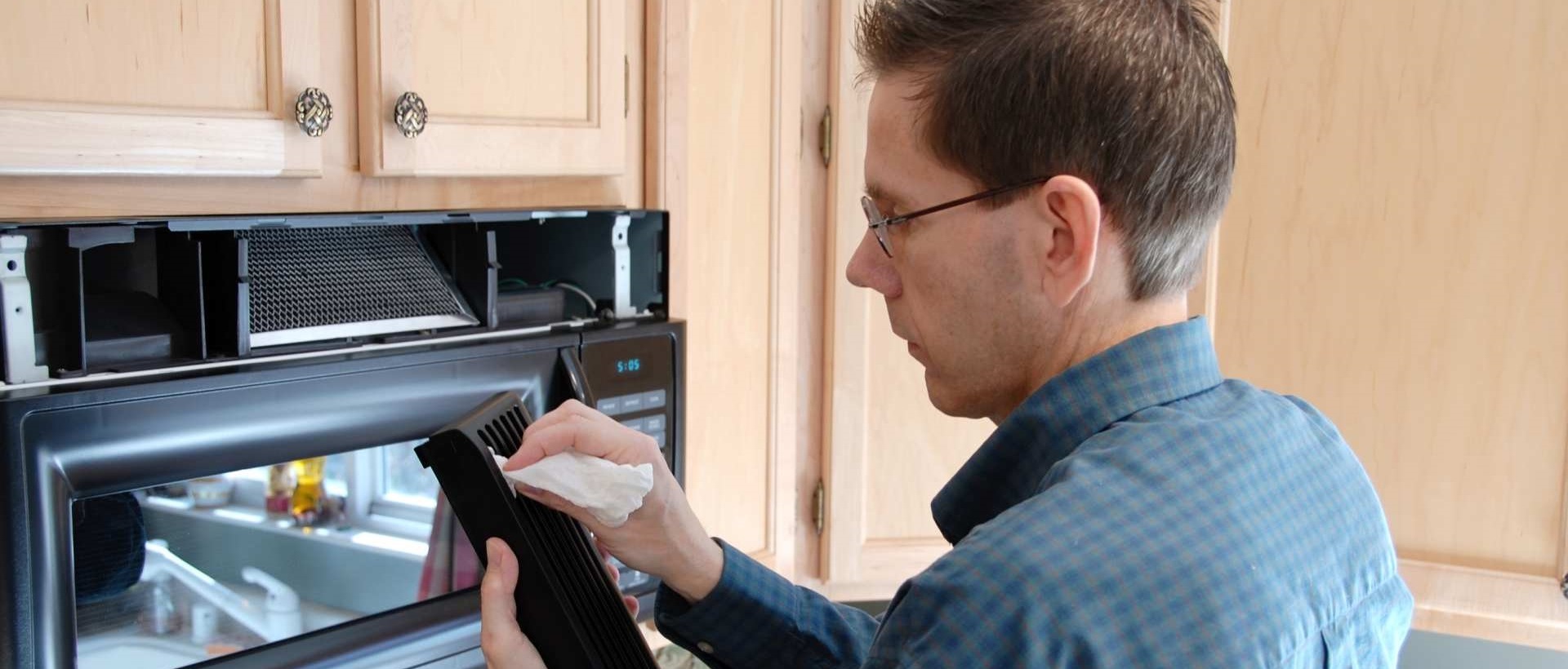 Kitchen fitters RM20